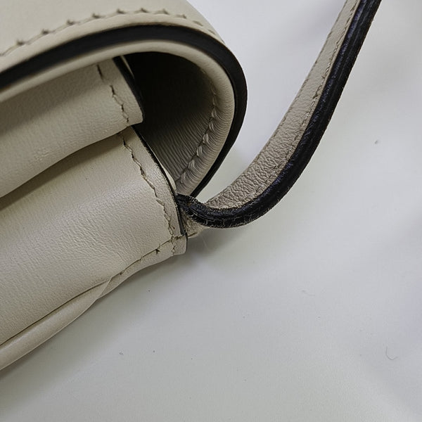 Arli Small Calfskin White