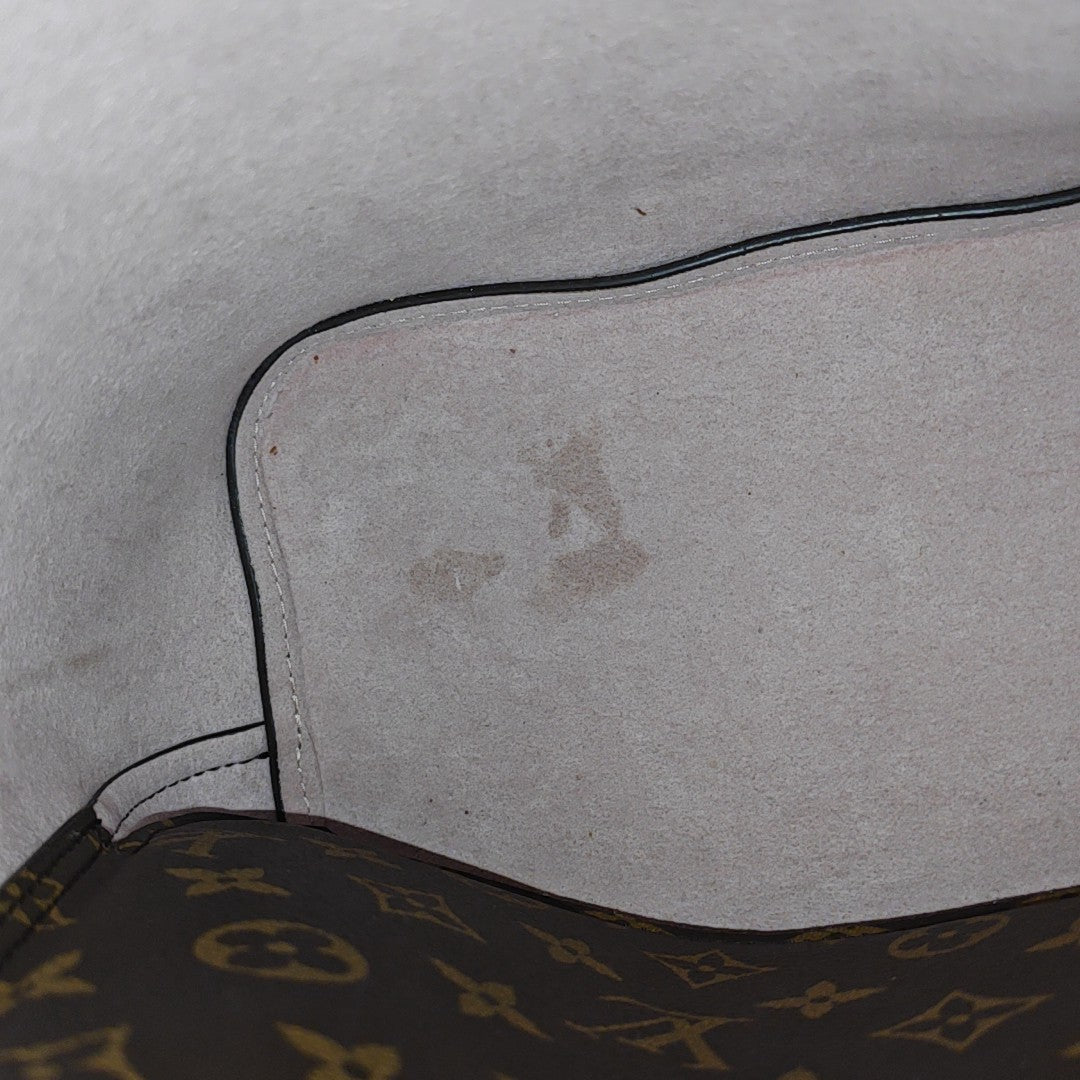 NÉONOÉ MM Monogram Coated Canvas Brown