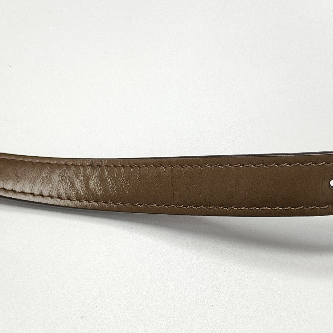 CLASSIC BOX Medium Calfskin Brown