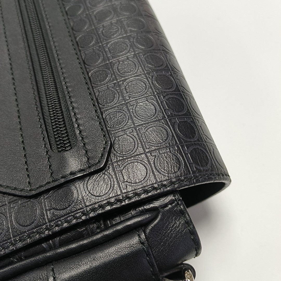 Calfskin Shoulder Bag Black