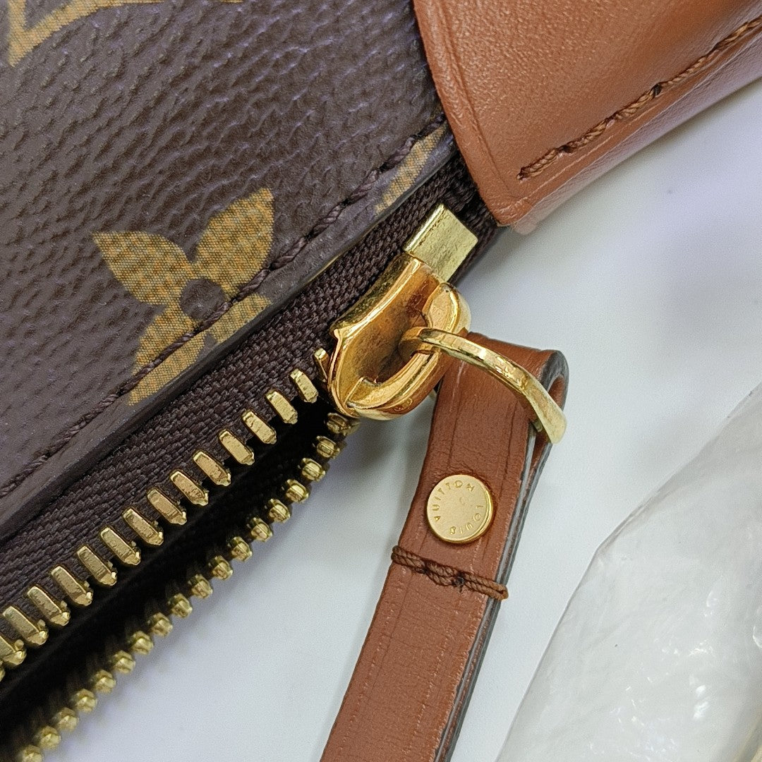 LOOP HOBO Monogram Coated Canvas Brown