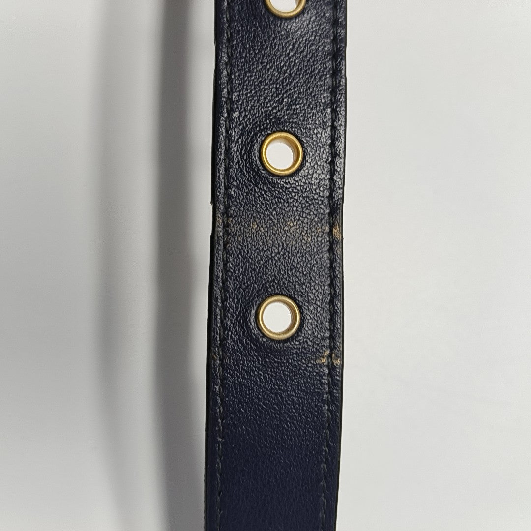 30 Montaigne Canvas Blue