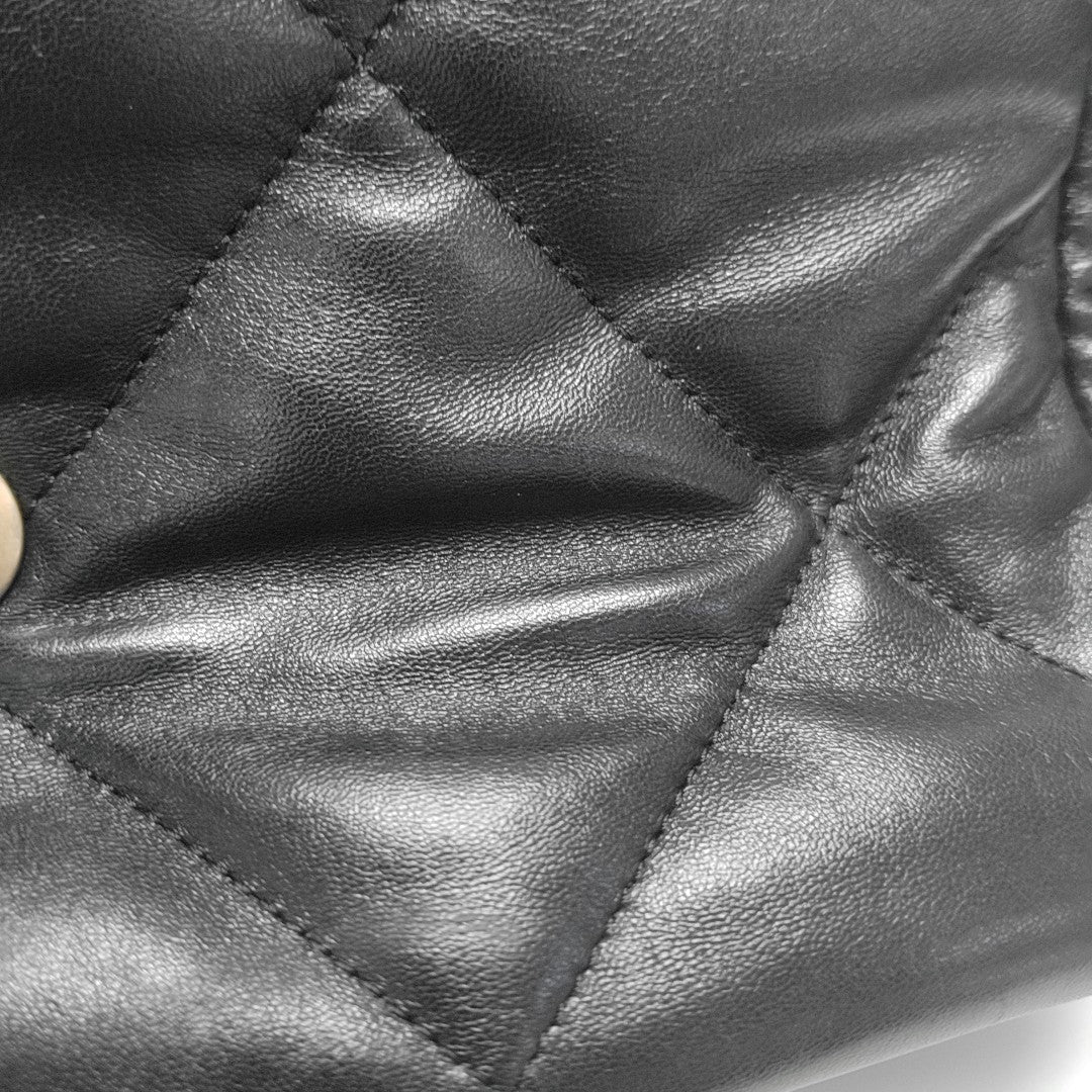 CHANEL 19 Medium Quilted Lambskin Black