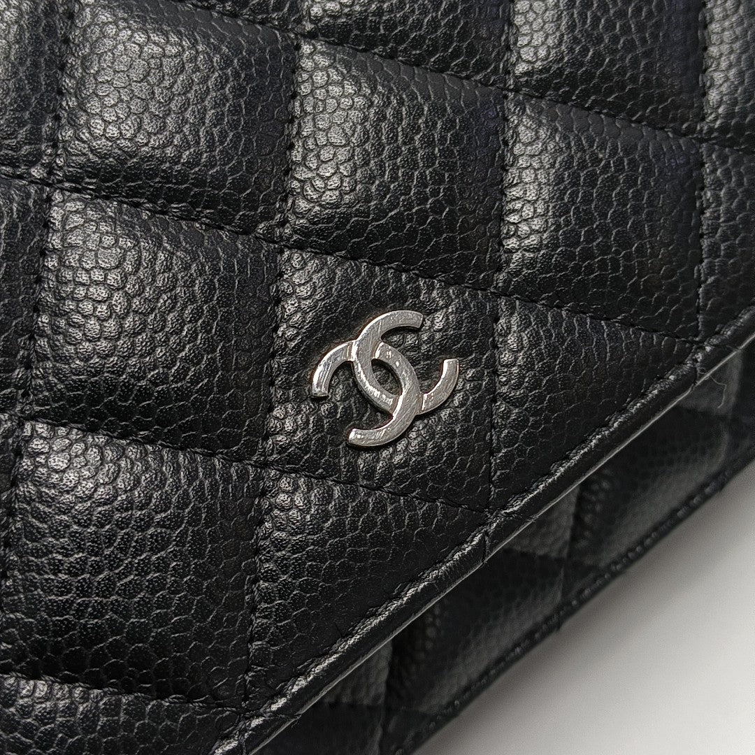 WOC Quilted Grained Calfskin Black