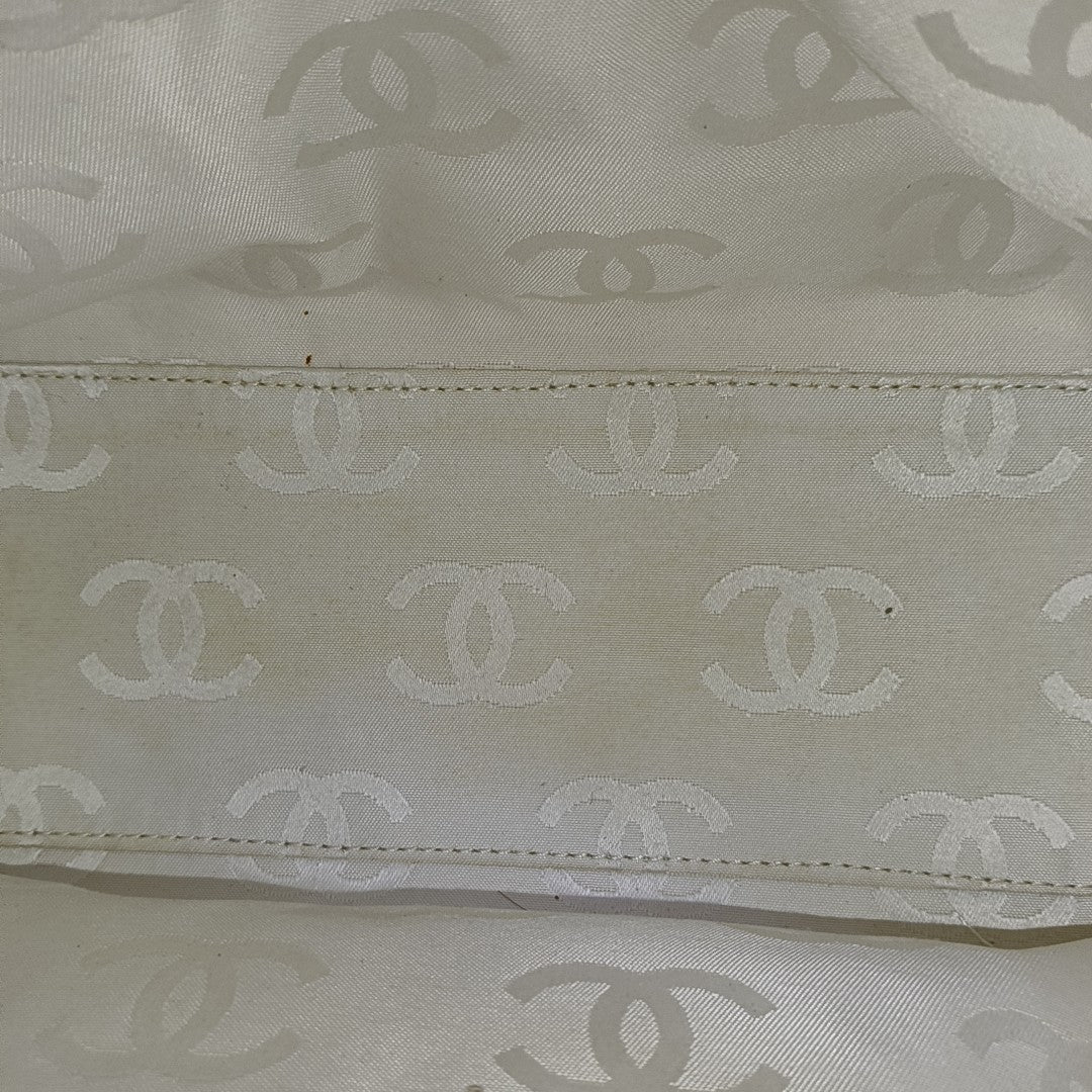 Quilted Grained Calfskin Shoulder Bag White