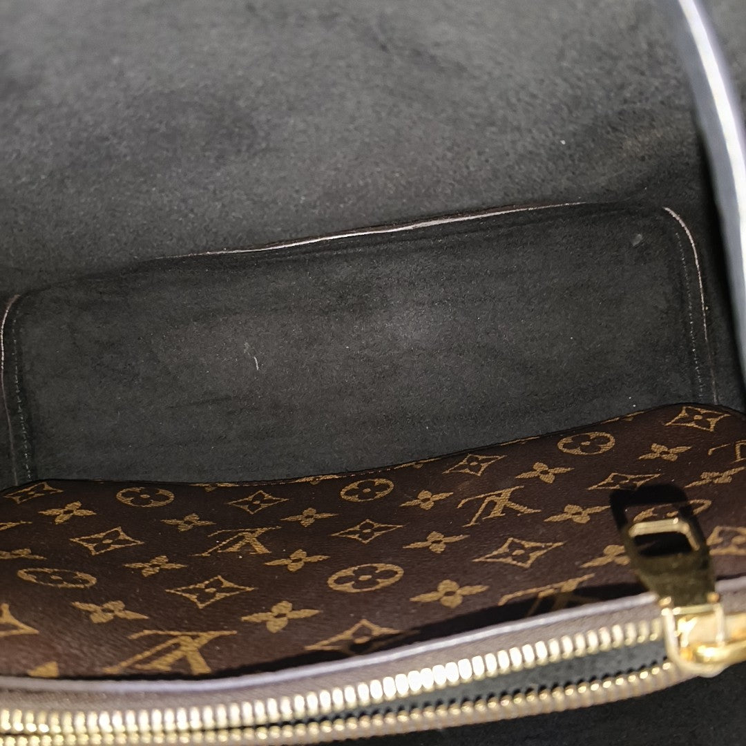 NÉONOÉ MM Monogram Coated Canvas Brown