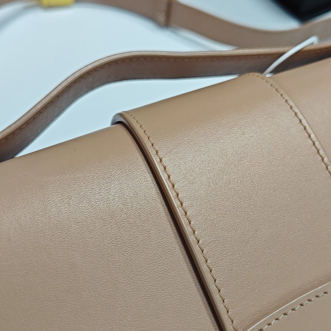 30 Montaigne Calfskin Pink