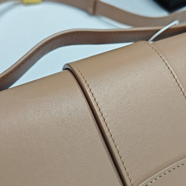 30 Montaigne Calfskin Pink