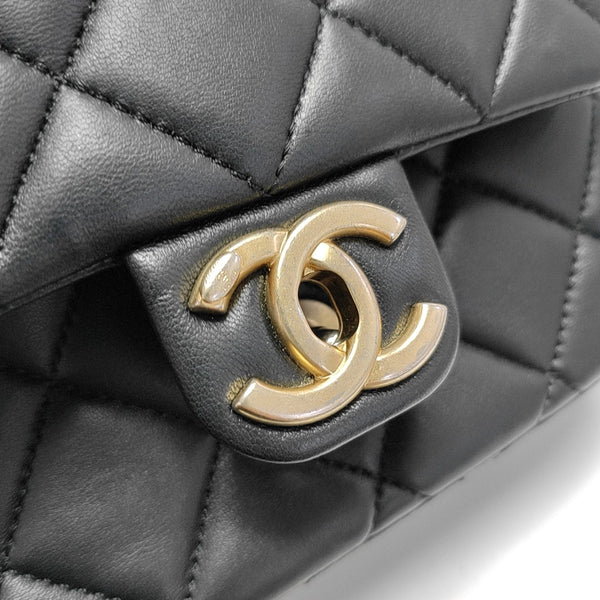 CLASSIC FLAP Mini Quilted Lambskin Black
