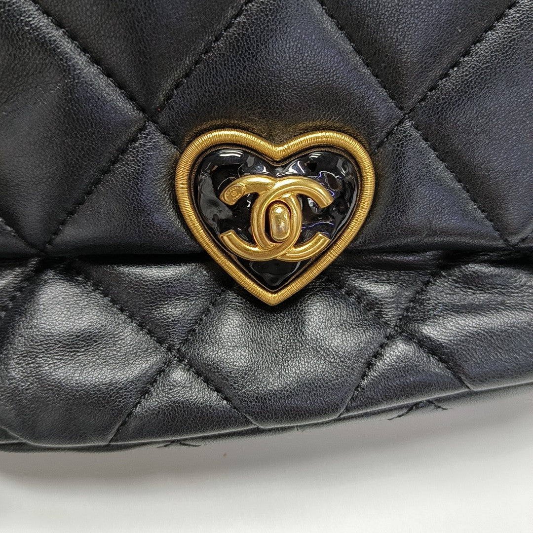 Quilted Lambskin Crossbody Bag Black