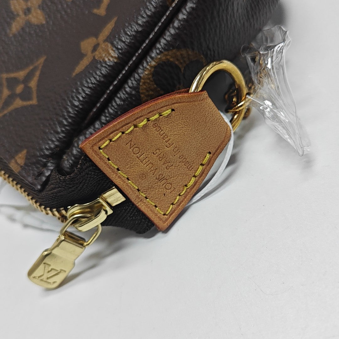 ACCESSOIRES Mini Monogram Coated Canvas Brown