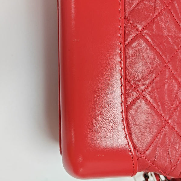 Authenticated pre-owned  GABRIELLE Small Quilted Calfskin Red - Shoulder Bag at Looply