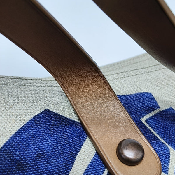 Canvas Blue