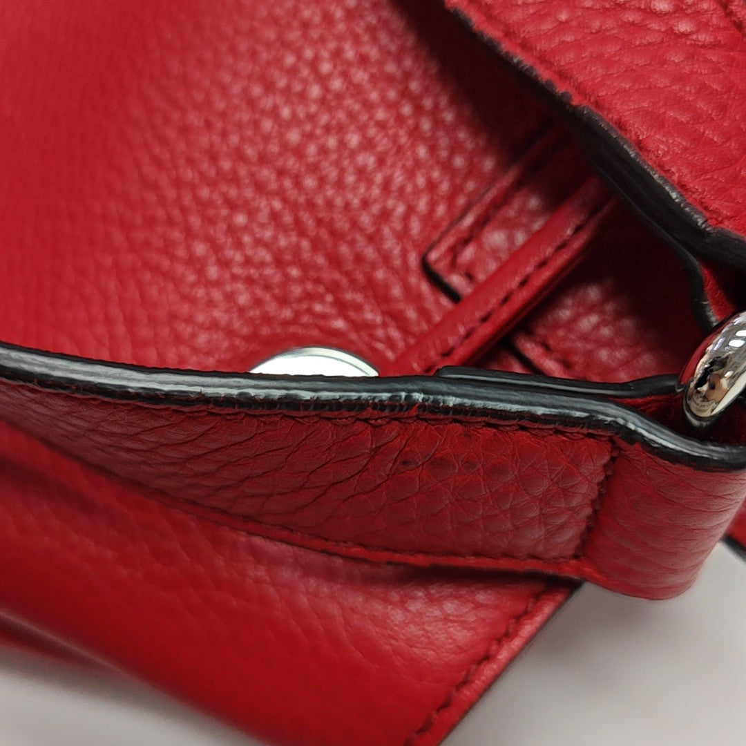 Soho Medium Calfskin Red