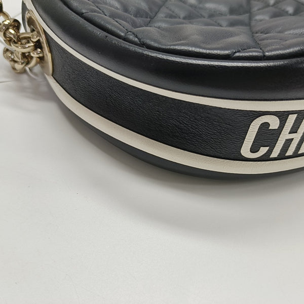 Dior Vibe Hobo Quilted Lambskin Black