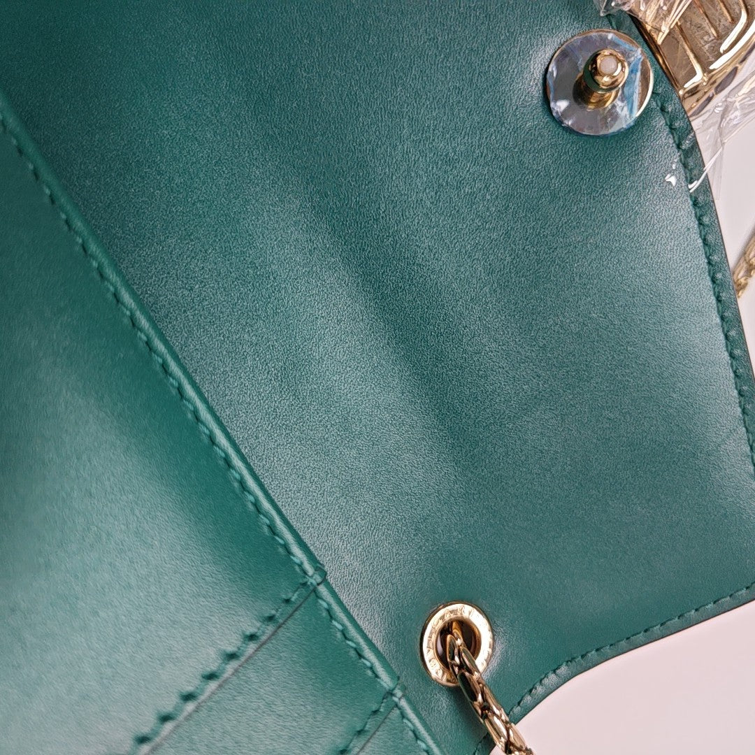 SERPENTI FOREVER Small Calfskin Green