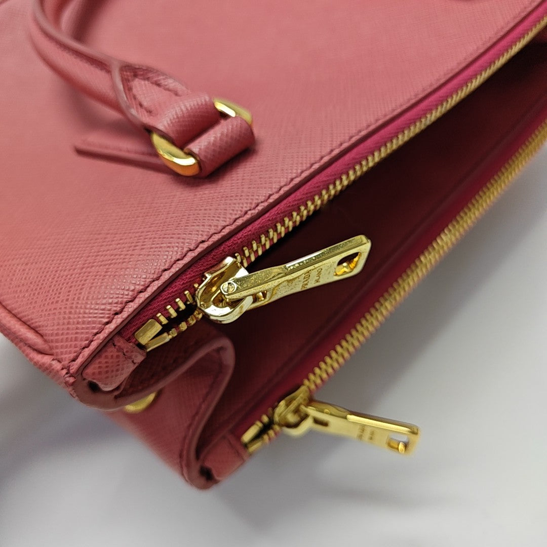 Galleria Small Saffiano Calfskin Red