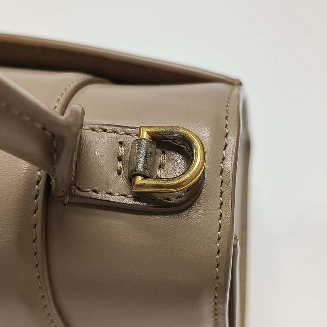 Hourglass S Calfskin Beige