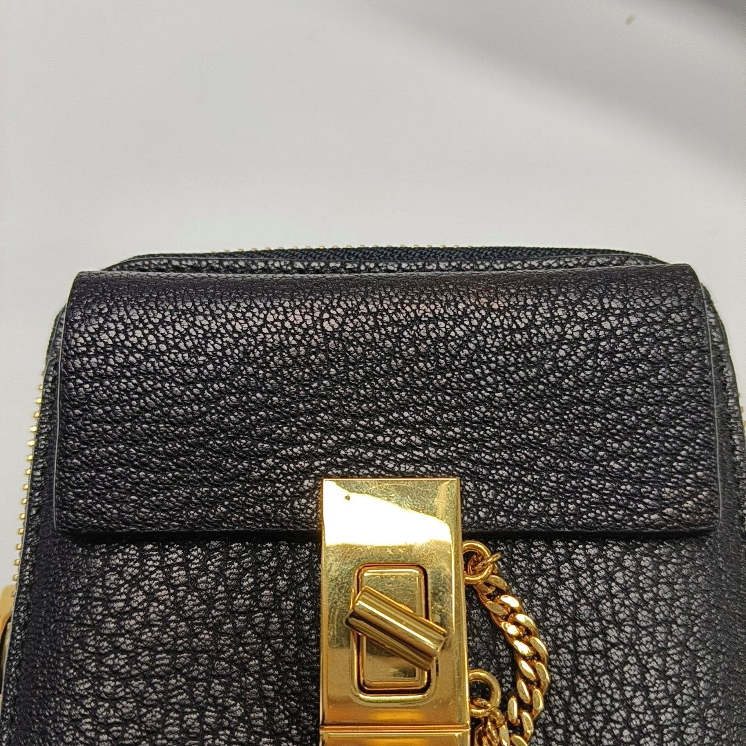 Authenticated pre-owned  Drew Calfskin Black Wallet - Wallet at Looply