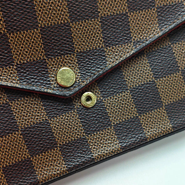 Authenticated pre-owned  Damier Ebene Coated Canvas Brown - Shoulder Bag at Looply