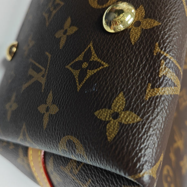 CARRYALL MM Monogram Coated Canvas Brown