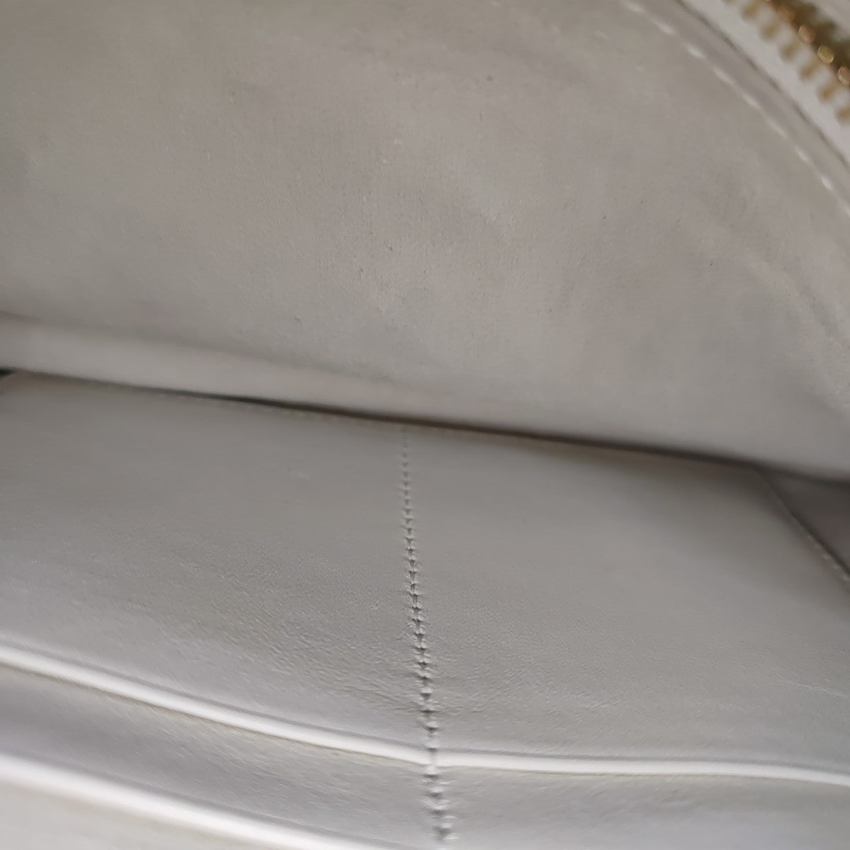 Diorama Calfskin White