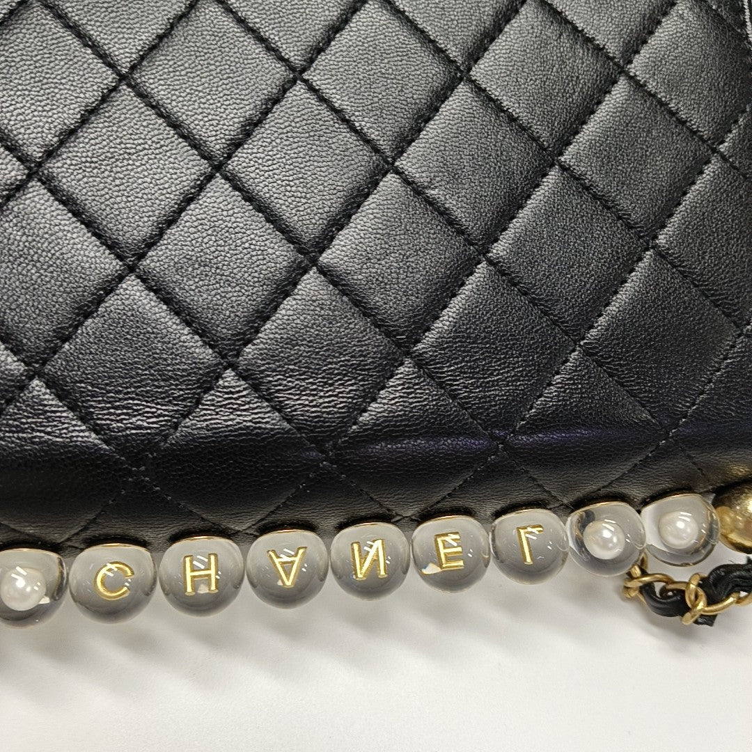 Quilted Lambskin Crossbody Bag Black