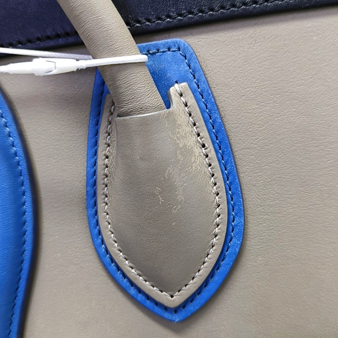 Authenticated pre-owned  LUGGAGE Micro Calfskin Gray - Tote Bag at Looply