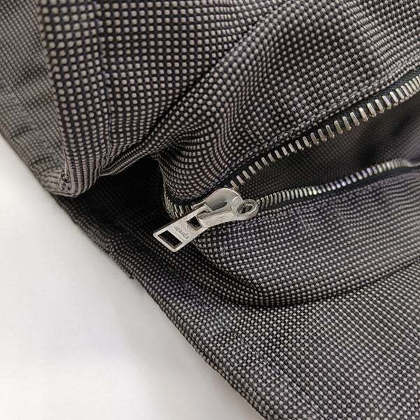 Her Line Medium Canvas Gray