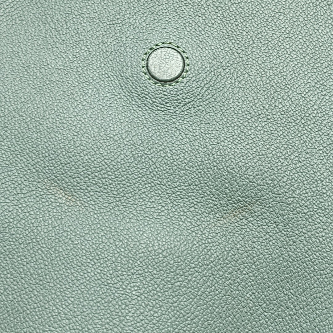 Buckle Medium Calfskin Green