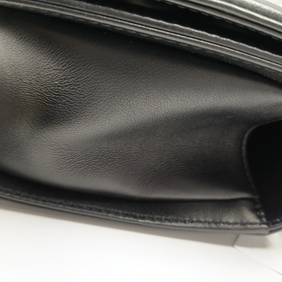 BOY CHANEL Medium Quilted Calfskin Black