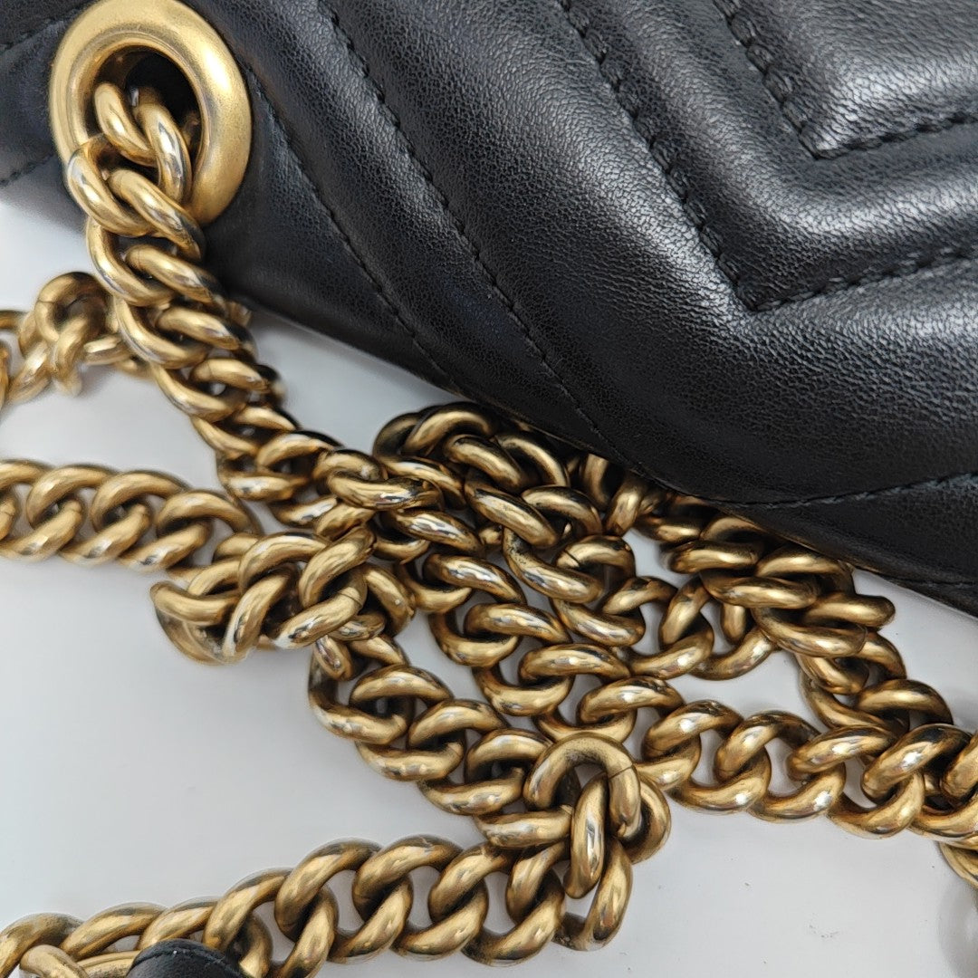 GG Marmont Small Quilted Calfskin Black