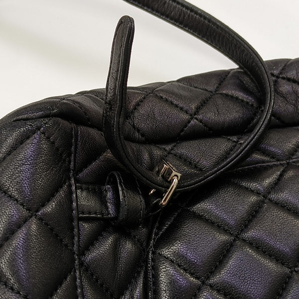 URBAN SPIRIT Small Quilted Lambskin Black