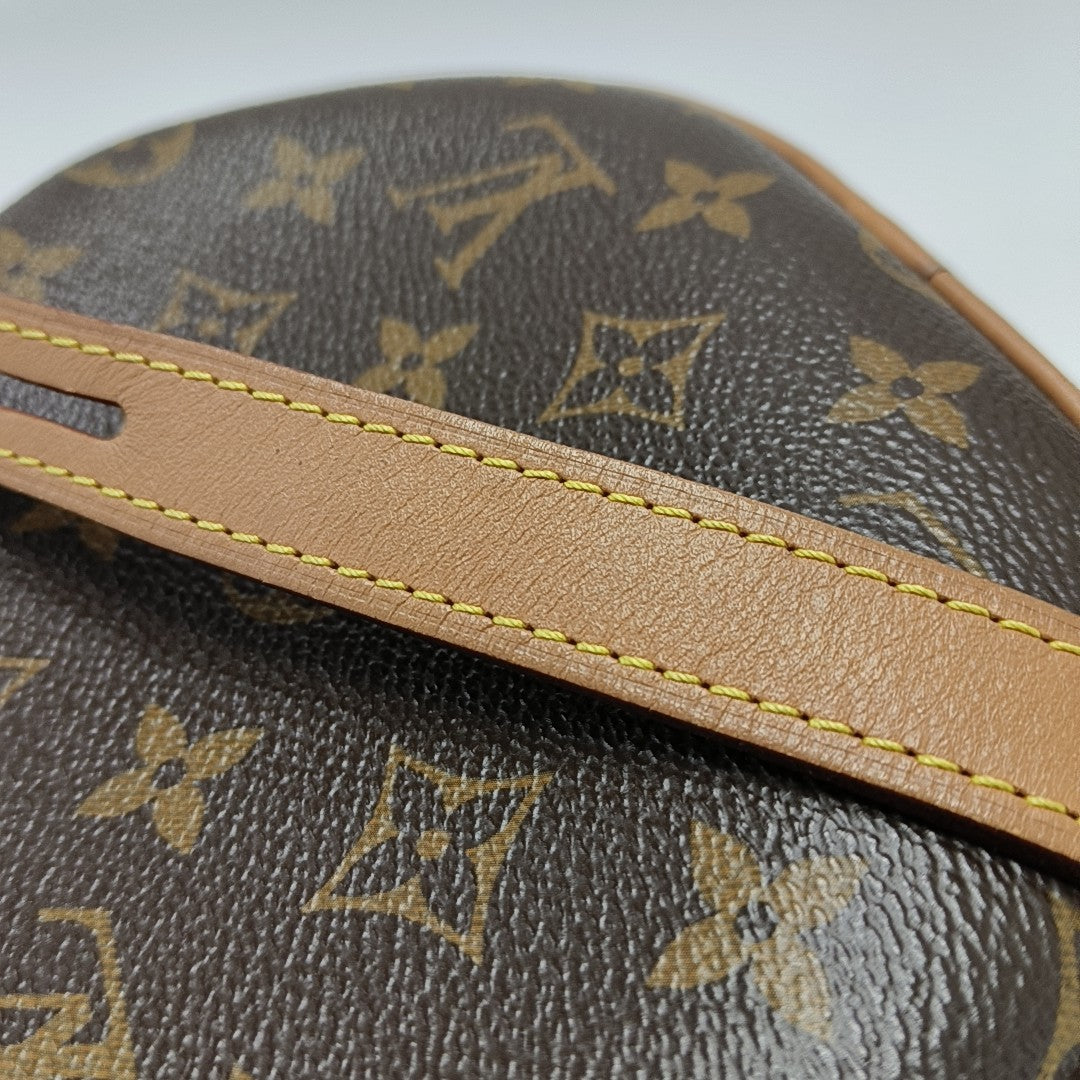 BOITE CHAPEAU PM Monogram Coated Canvas Brown