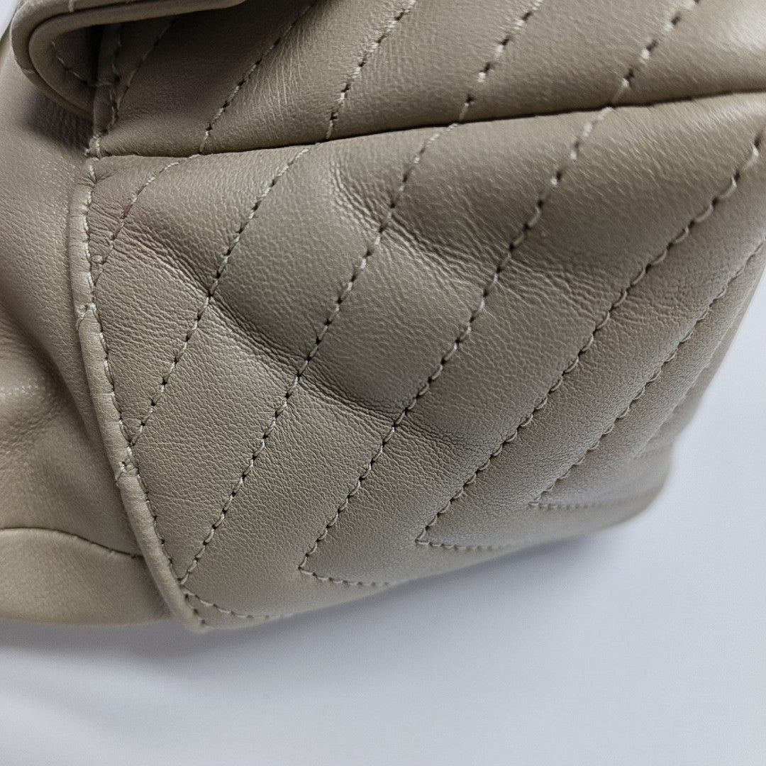 JOE Mini Chevron Lambskin Beige
