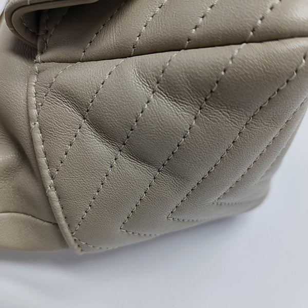 JOE Mini Chevron Lambskin Beige