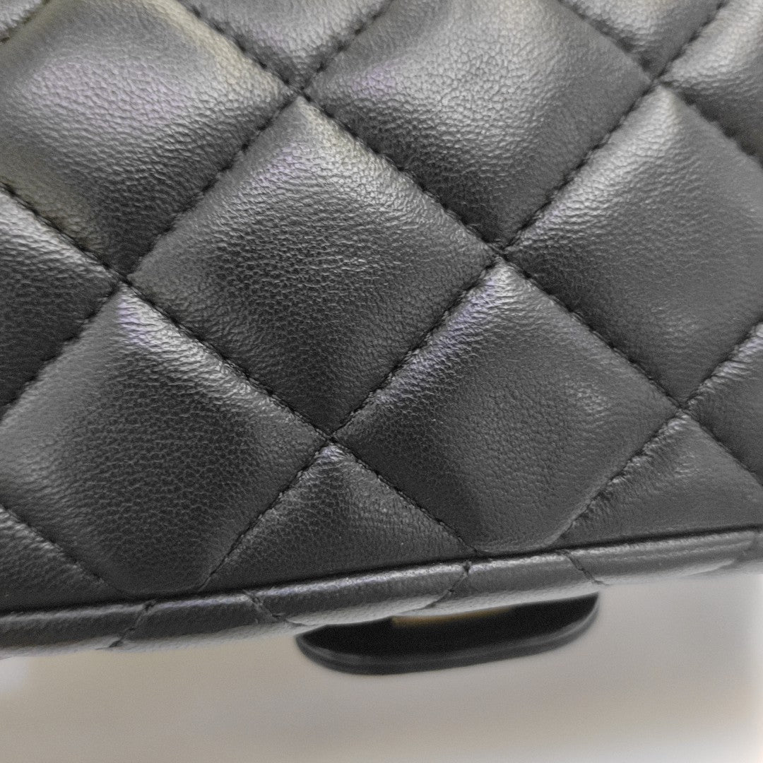 CLASSIC FLAP Mini Quilted Lambskin Black