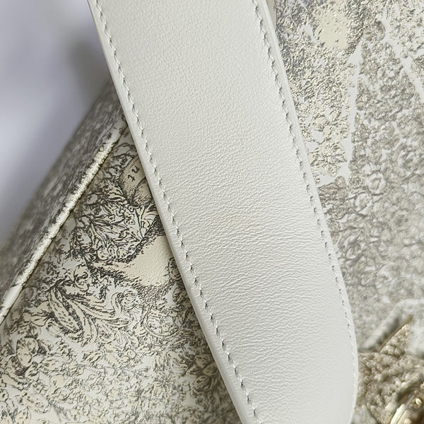 Lady Dior Small Calfskin Gold