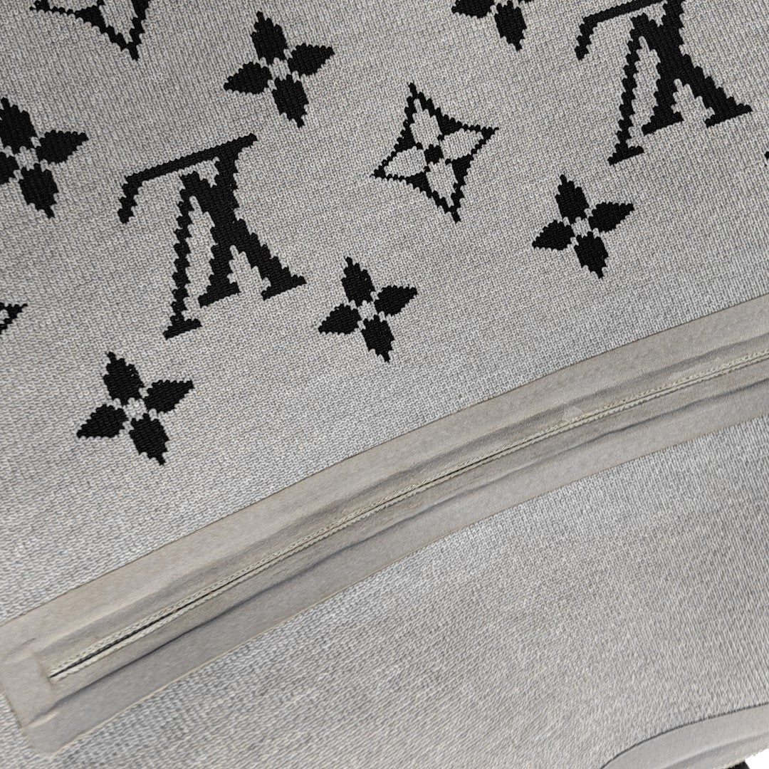 HORIZON Monogram Fabric Gray