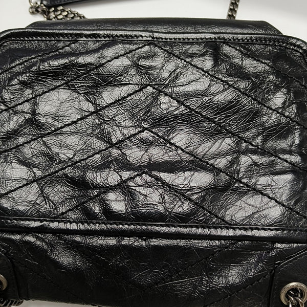 NIKI Small Chevron Calfskin Black