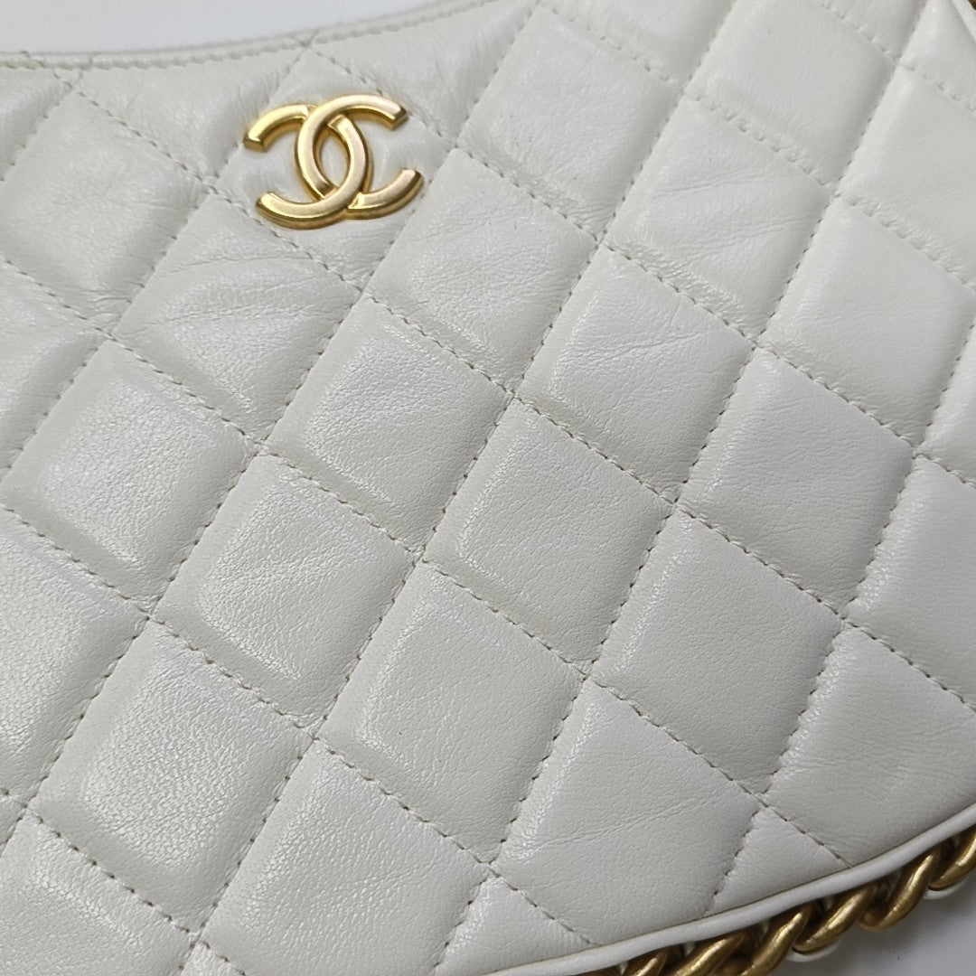 HOBO Small Quilted Lambskin White