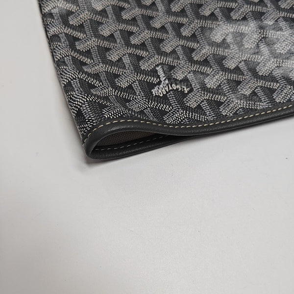 Artois MM Coated Canvas Gray