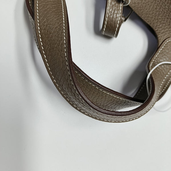 Authenticated pre-owned  Picotin Lock 18 Clemence Grey - Bucket Bag at Looply