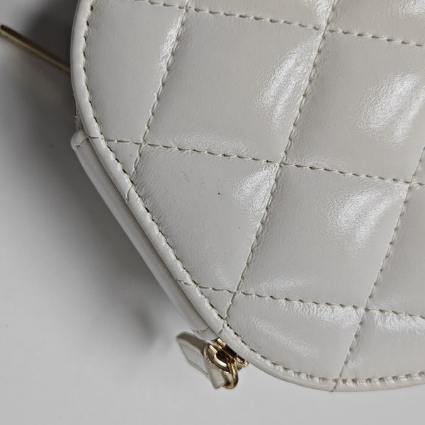 ROUND Quilted Lambskin White