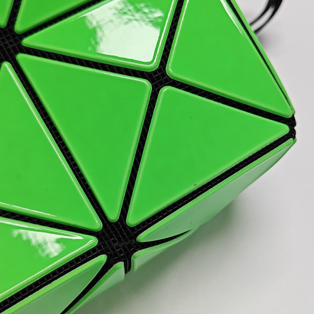 Special Material Bucket Bag Green
