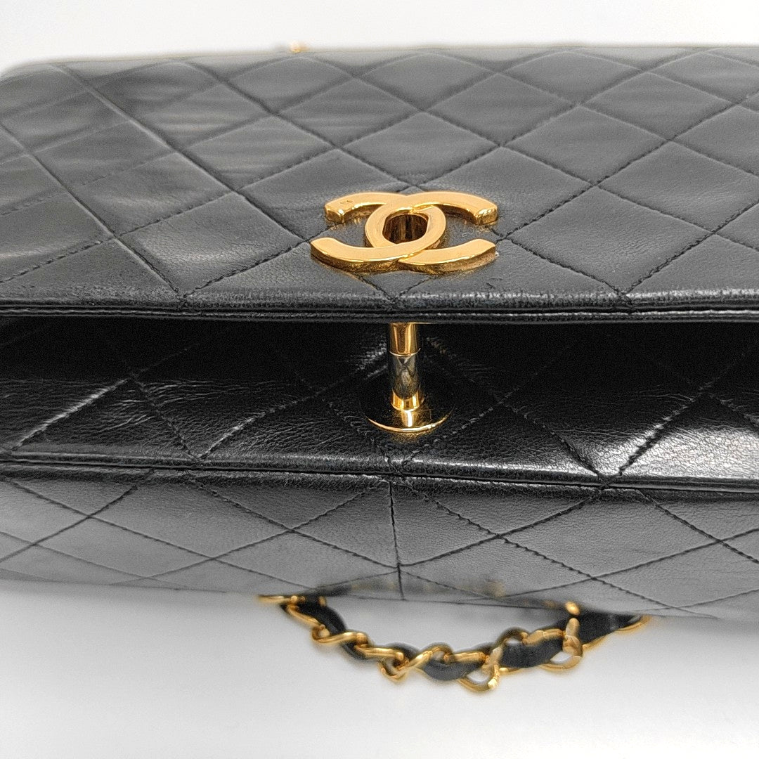 Medium Quilted Lambskin Black