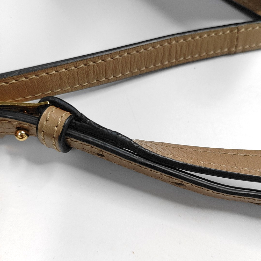 Authenticated pre-owned  Barcelona Calfskin Brown - Shoulder Bag at Looply