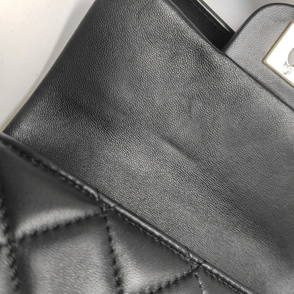 CLASSIC FLAP Mini Quilted Lambskin Black