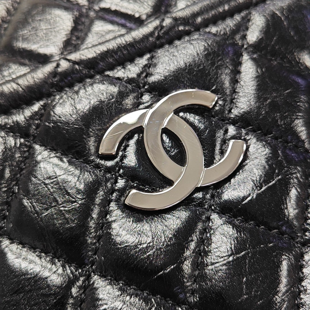 Quilted Calfskin Shoulder Bag Black