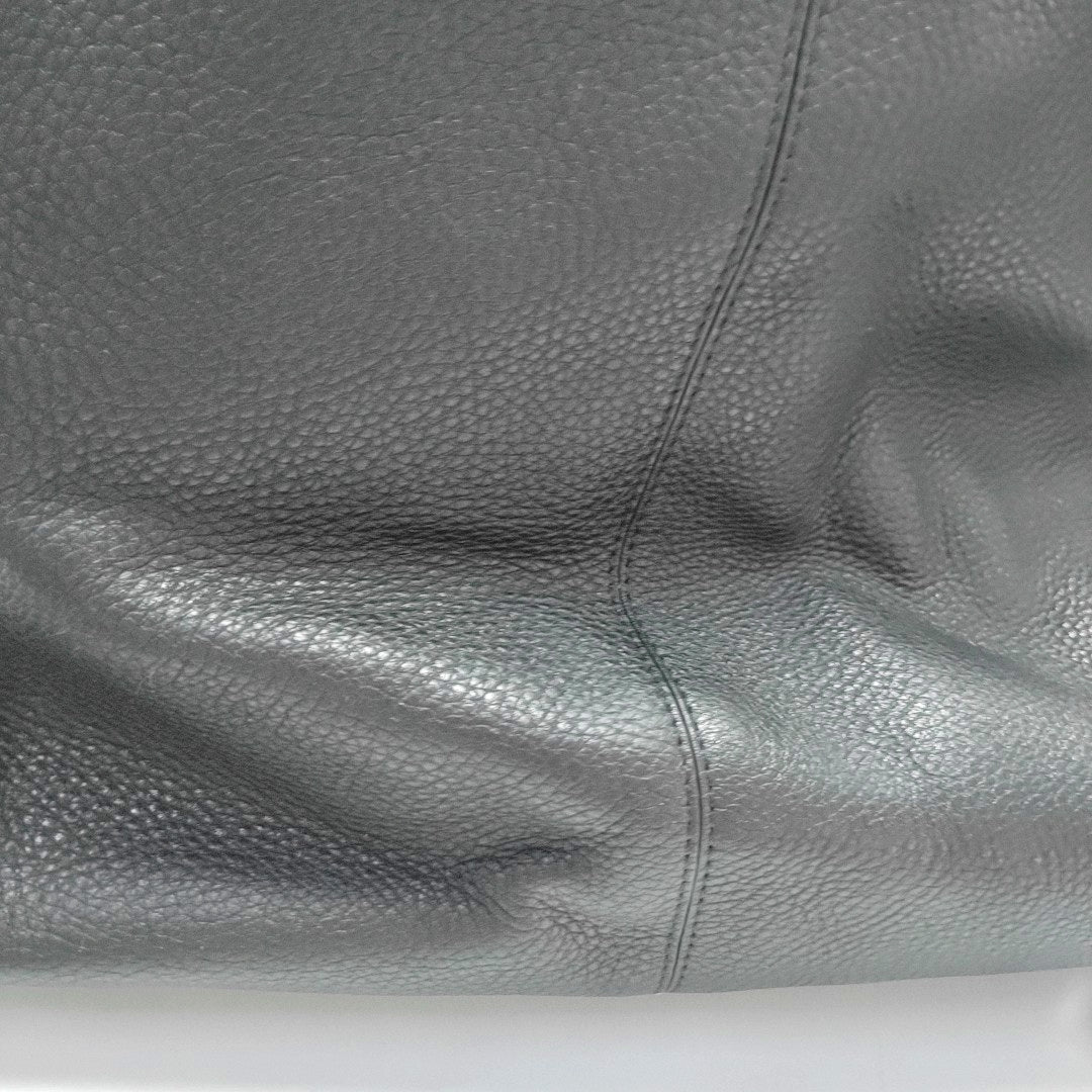 Authenticated pre-owned  Peekaboo Calfskin Black - Tote Bag at Looply
